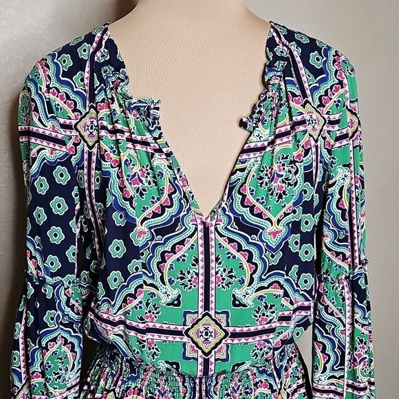 Crown & Ivy Tile Patterned Blue and Green Long Sleeve Blouson Peasant Dress - Picture 2 of 8